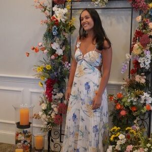 Astr Floral Maxi Dress in White and Blue
